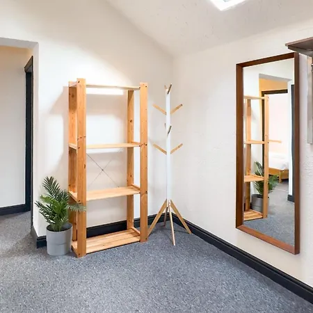 Central - Spacious Flat - Families * 해러게이트